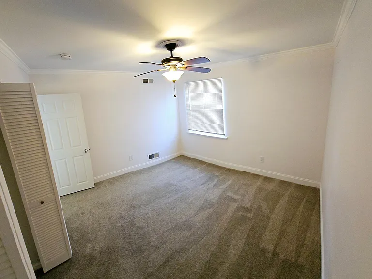 15152 Beverly Dr #A — Photo 21