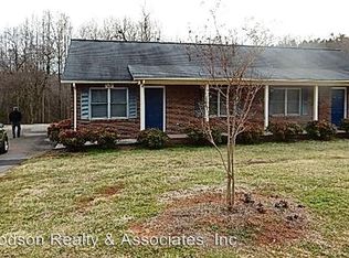 1352 Jaclyn Ln, Lincolnton, NC 28092