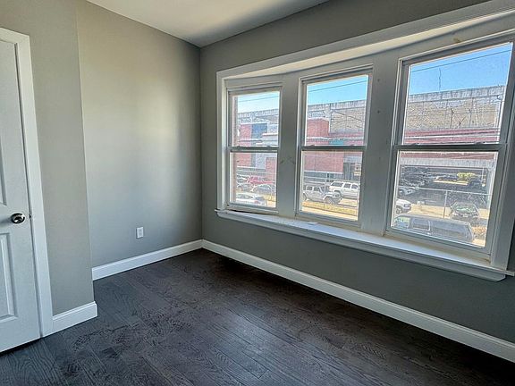 2nd image of 219 Sussex Ave #7