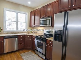 36 Mercer St #2SA, Boston, MA 02127
