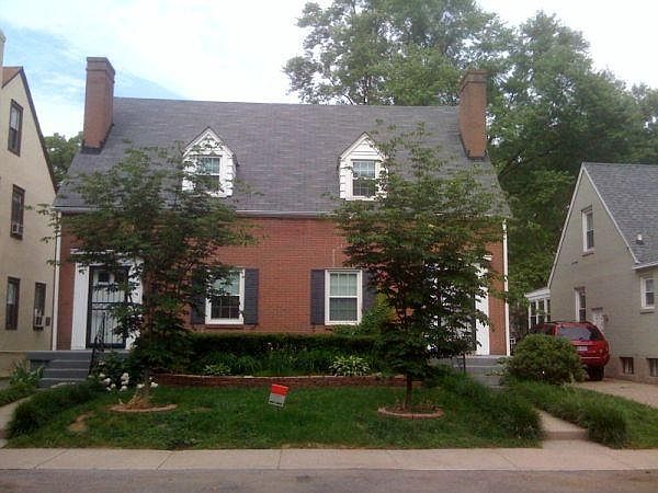 front of house duplex your front door is on the right