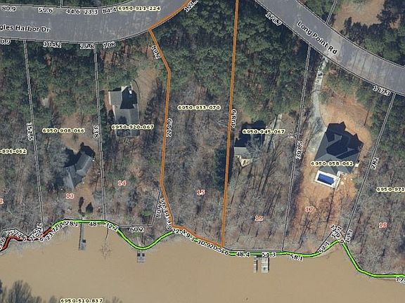 2nd image of 420 Eagles Harbor Dr