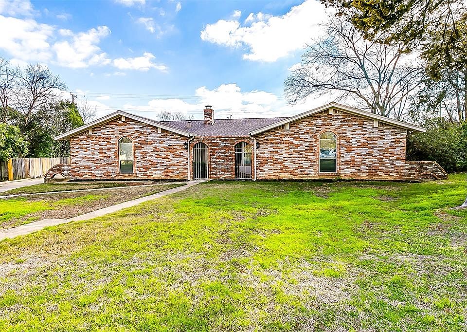 1st image of 2110 Elaine Ct