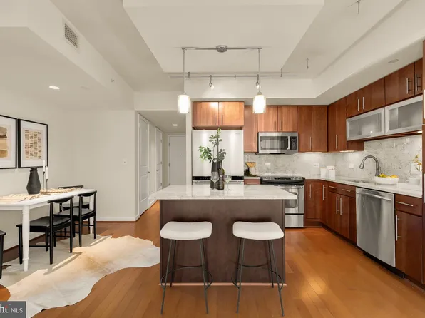 1025 1st St SE APT 510, Washington, DC 20003