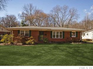 822 Camborne Pl, Charlotte, NC 28210