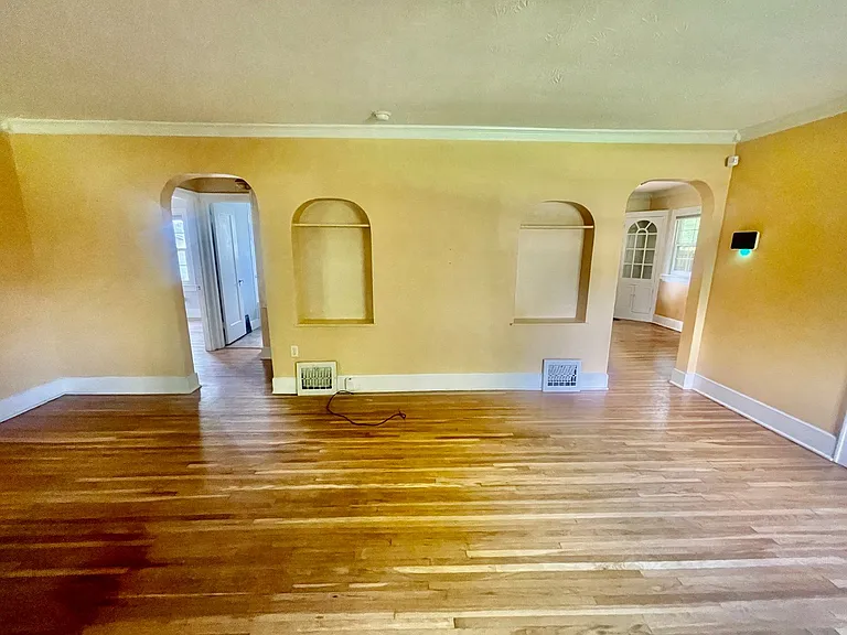 1715 S Kimbrough Ave — Photo 4