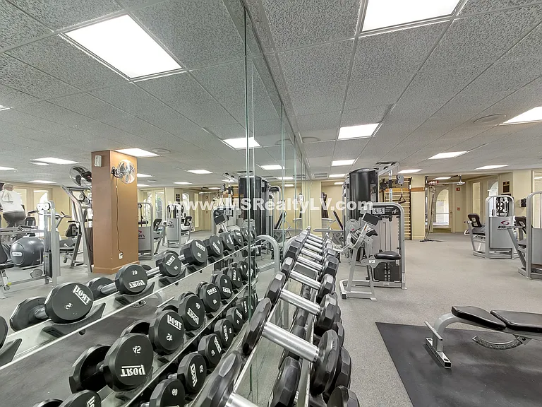 270 E Flamingo Rd #130 — Photo 32