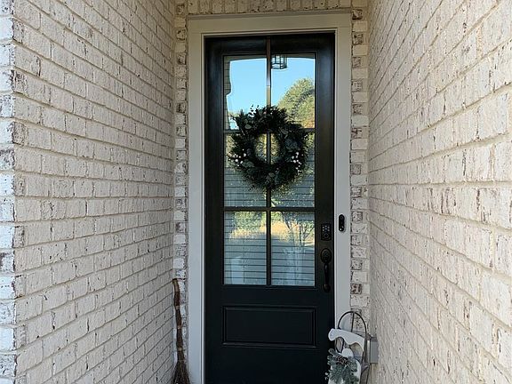 2nd image of 3454 Fenton Dr SE