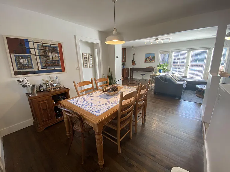 4975 Lake Forrest Dr — Photo 3