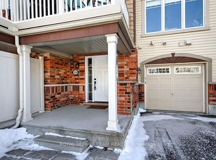 126 Grenadine St, Ottawa, ON K2S0P1