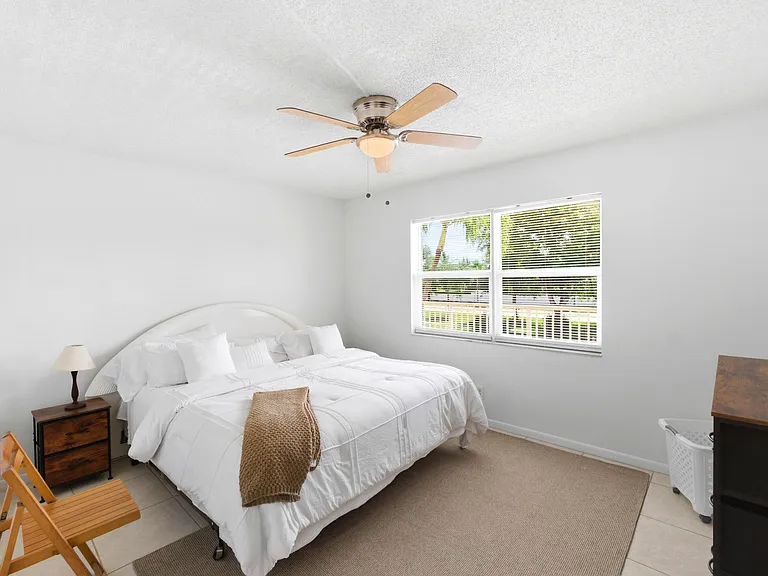 1024 SE 5th Ave #202 — Photo 7