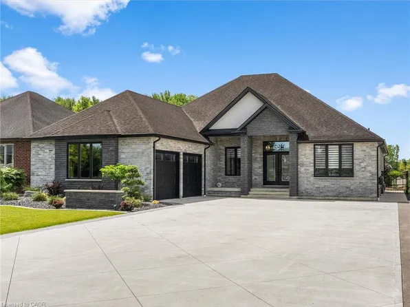 351 Old Tecumseh Rd, Windsor, ON N8N 3T2