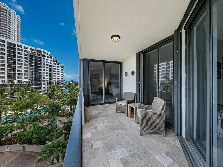 520 Brickell Key Dr #A710 — Photo 3