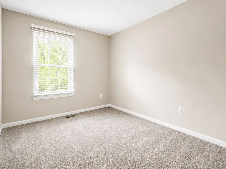 65560 Ridgeborne Dr — Photo 11
