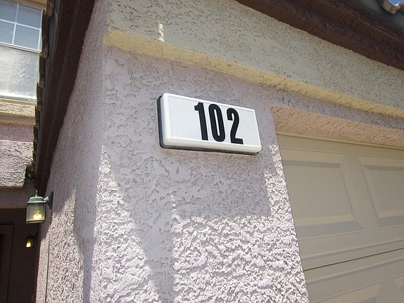 2nd image of 2524 Adelante Ave Unit 102