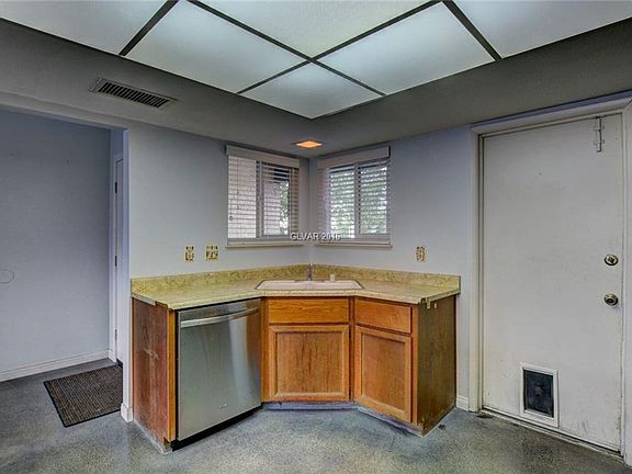 5th image of 7200 W Washington Ave