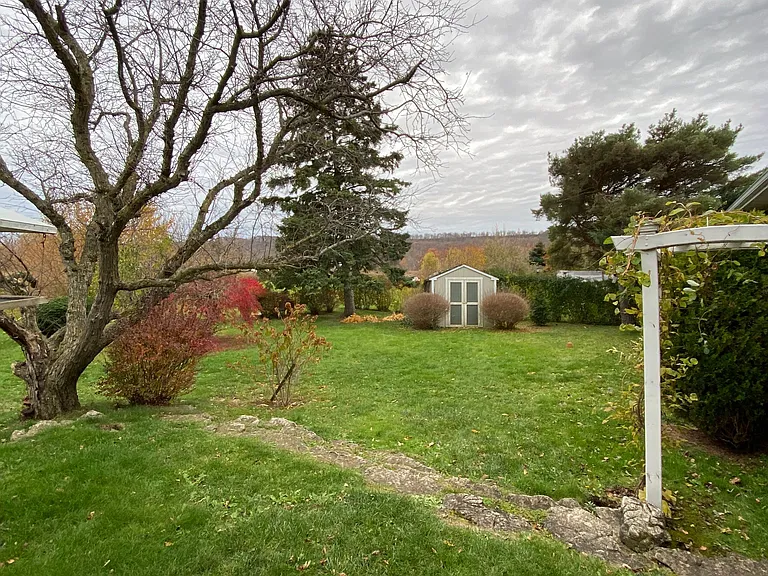 232 McNeilly Rd — Photo 4