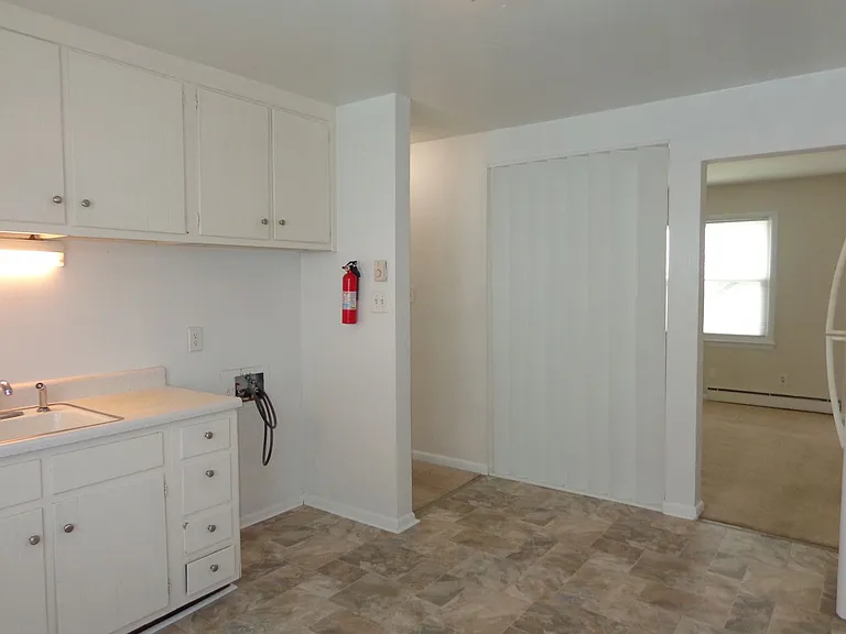 4638 Coronet Ave — Photo 7