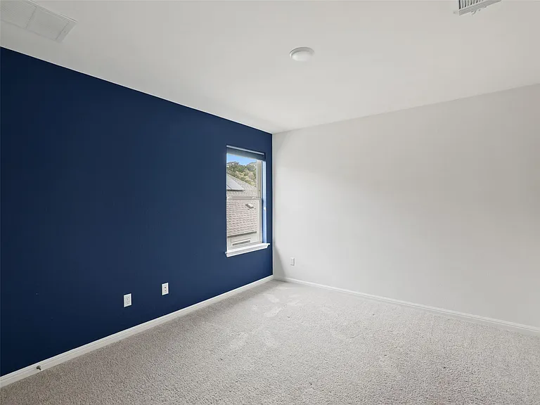1328 Brescia Walk — Photo 33