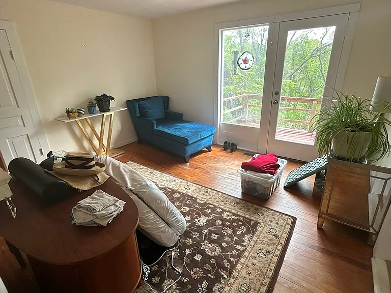 35 Sprinkle St — Photo 11