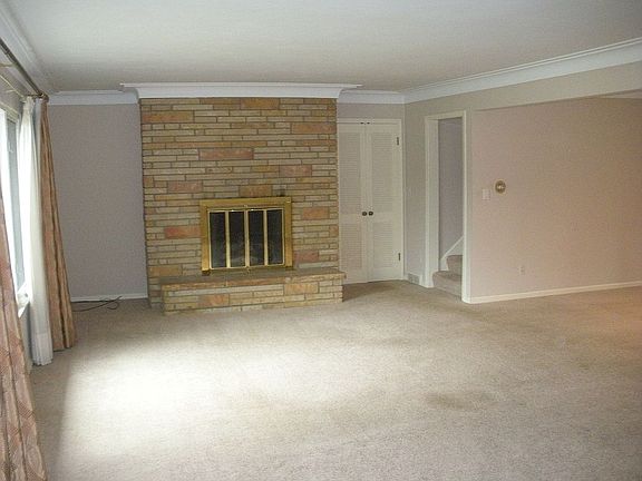 2nd image of 3845 Marvindale Dr