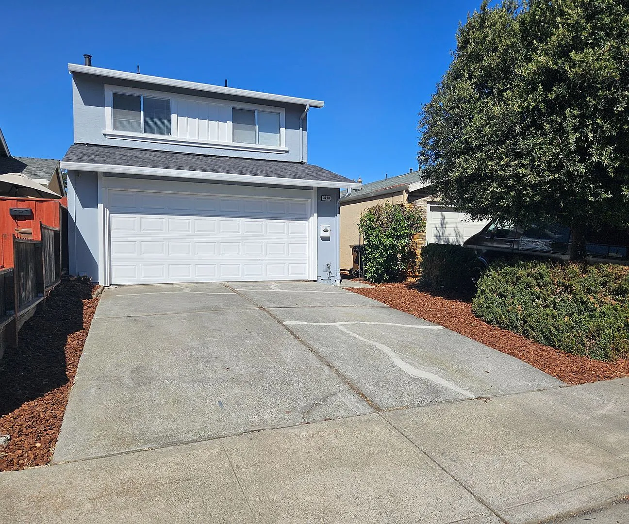 3270 Madrone St photo 1