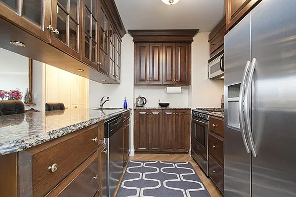 Rented by Olshan Realty | media 102