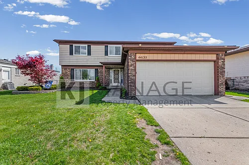 44135 Franciscan Dr Photo 1