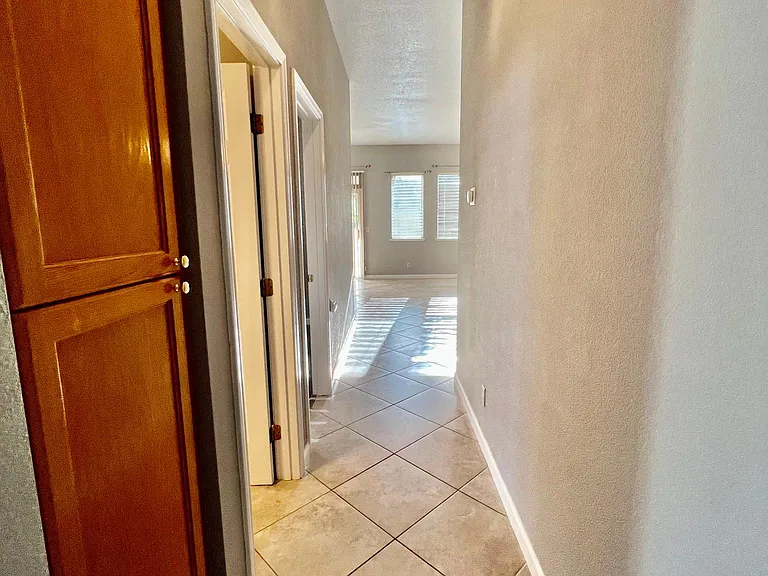 8057 Bothwell Dr — Photo 14