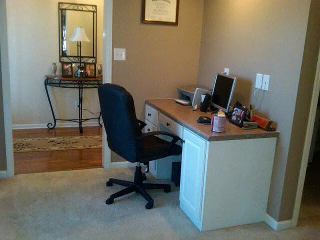 3 bed, 2.0 bath, 1920 sqft, $1,750 — Photo 4