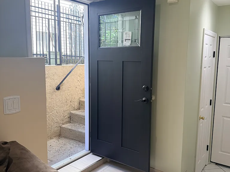 Lerer Ln — Photo 1