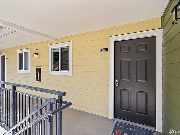 3rd image of 12511 SE 41st Pl APT A202