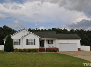 301 Critcher Farm Ln, Benson, NC 27504