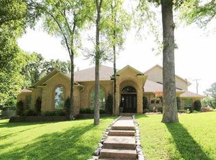 1342 Old Oak Dr, Tyler, TX 75703