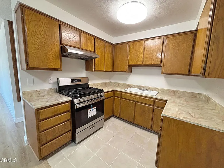 726 Pearl St #C — Photo 6