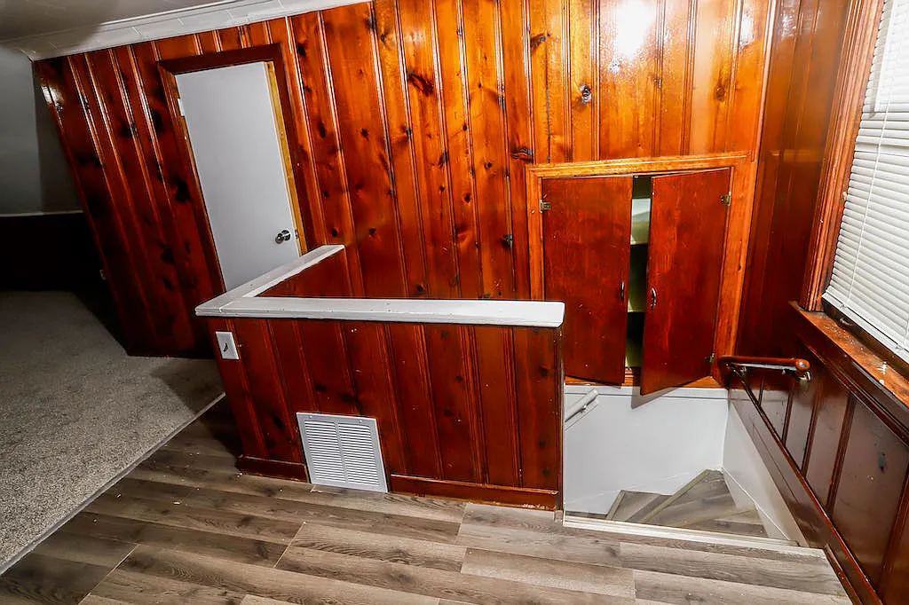 3 bed, 2300 sqft, $2,100 — Photo 4