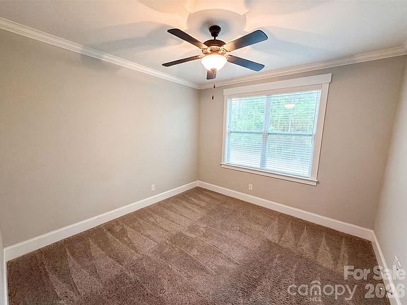 4th image of 4193 Persimmon Rd
