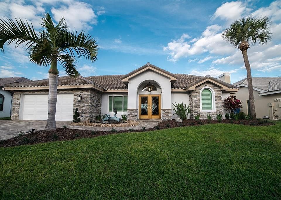 1st image of 4655 Alisa Cir NE