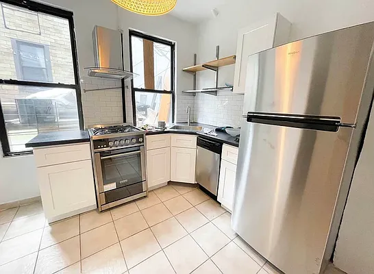 Rented by Ulas Real Estates Inc | media 21