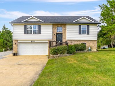 1009 W Trobridge Rd, Columbia, MO, 65202