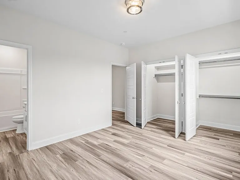 214 Franklin St #1 — Photo 11