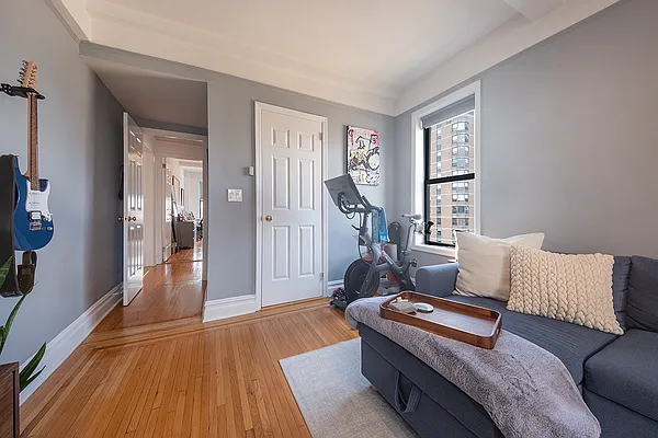 Rented by Rita S Citrin, LREB | media 24