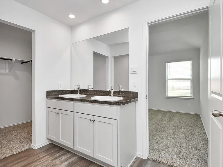24430 Elmwood Falls Dr — Photo 21