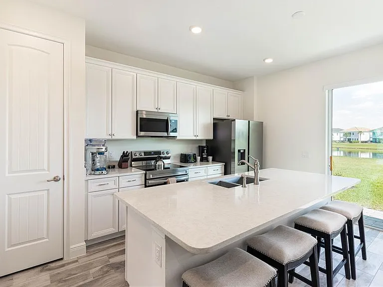 3025 Caribbean Soul Dr — Photo 6