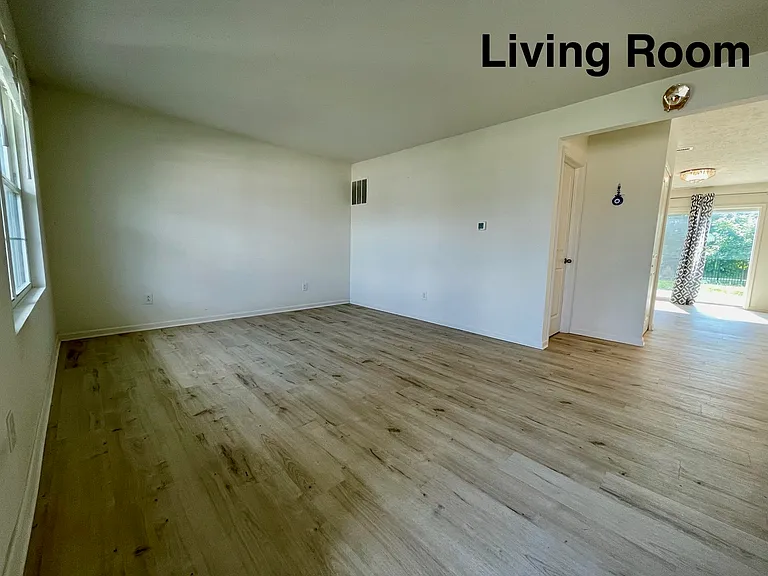 4464 Averly Park Cir — Photo 9