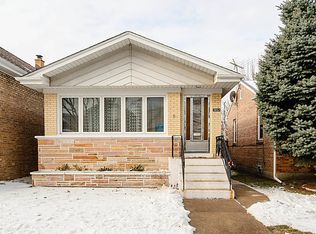 3852 N Sayre Ave #1, Chicago, IL 60634