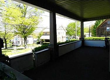 2nd image of 7 S Diamond St