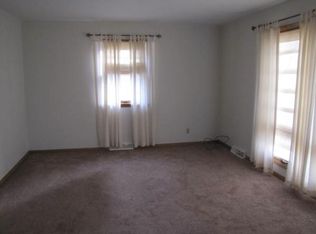 3705 37th Ave, Moline, IL 61265