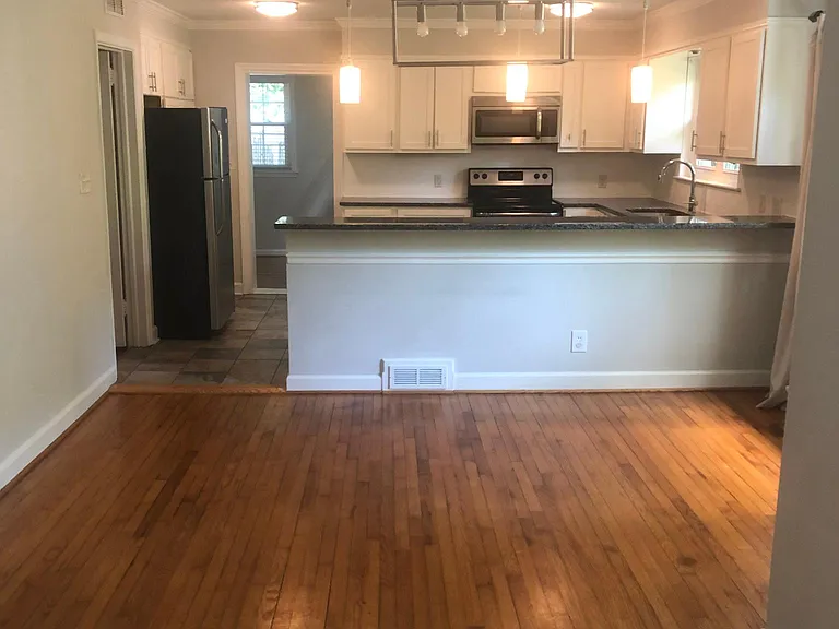 101 Forestdale Dr — Photo 9