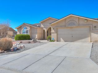 7508 Mackenzie Dr NE, Rio Rancho, NM 87144